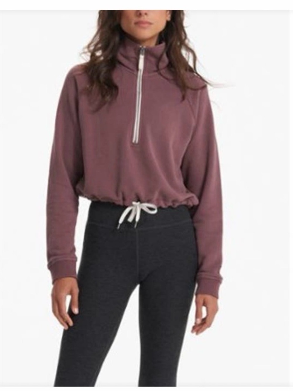 EUC Vuori Women’s Sedona Half Zip Pullover Sweatshirt in Plum Small